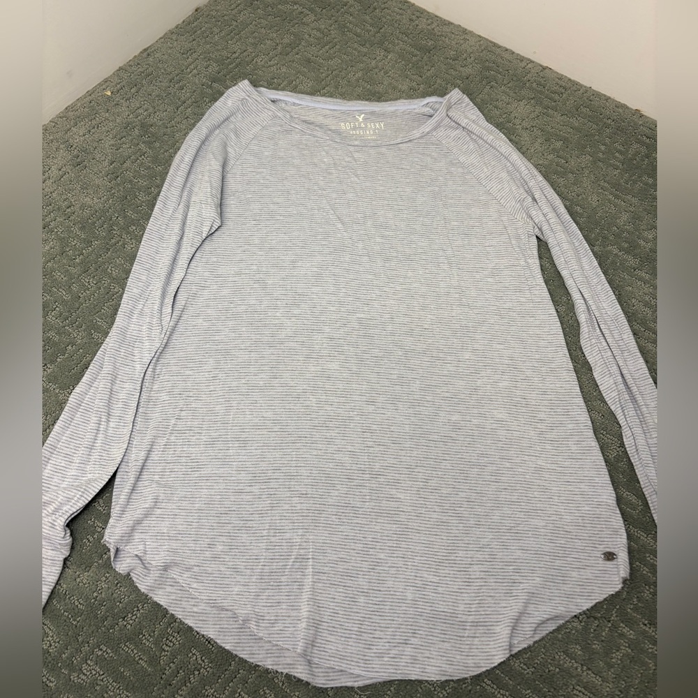 American Eagle jegging long sleeve shirt